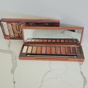 Urban Decay Naked Heat Palette - Fiery Tones